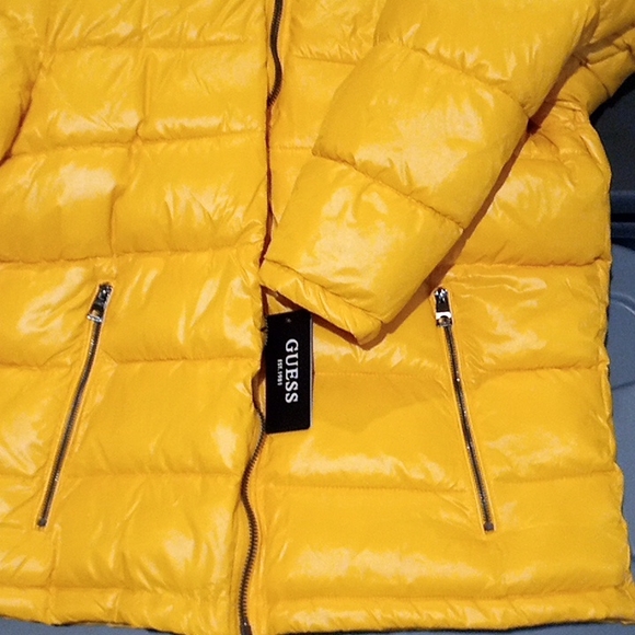 Brand new mens Guess jacket - Picture 2 of 6